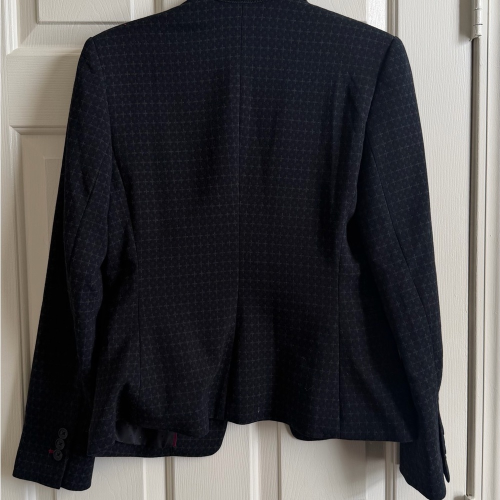 Express Black Micro-Pattern Two-Button Blazer - Picture 10 of 10